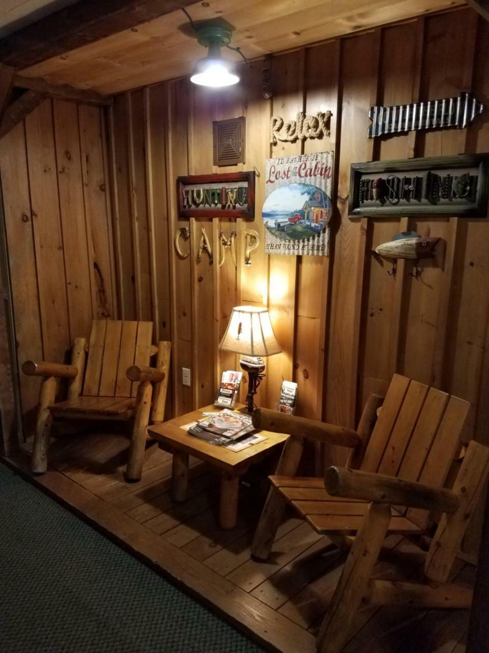 Maine Woods Inn Brewer 외부 사진